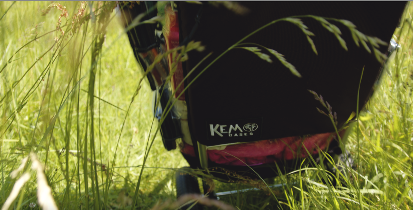 big wheels on bag designed for all locations